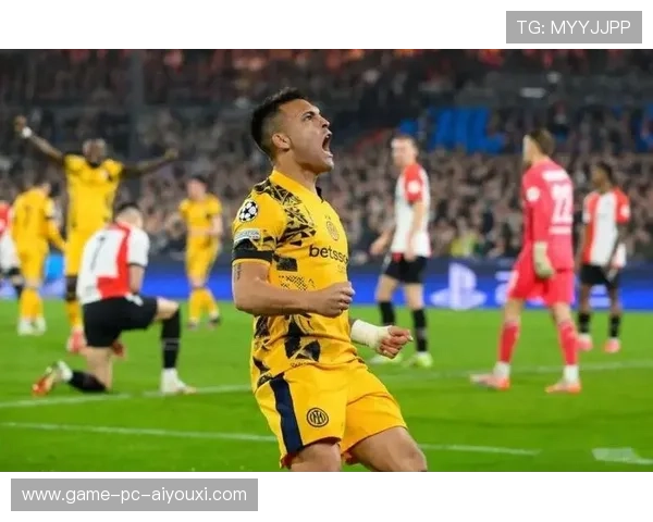 劳塔罗快速甩开盯防后完成精准垫射:速度与技艺的极致演绎 劳塔罗快速甩开盯防后完成精准垫射:速度与技艺的极致演绎