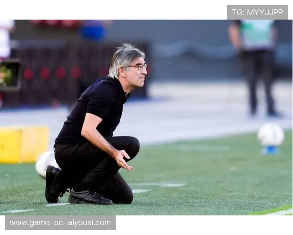 罗马有意复刻穆帅时代引援模式,德罗西推动谈判掀起意甲新风潮 罗马有意复刻穆帅时代引援模式,德罗西推动谈判掀起意甲新风潮